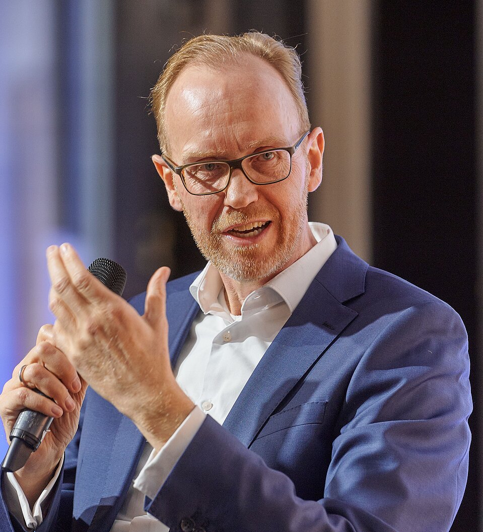 Prof. Dr. Henning Lobin